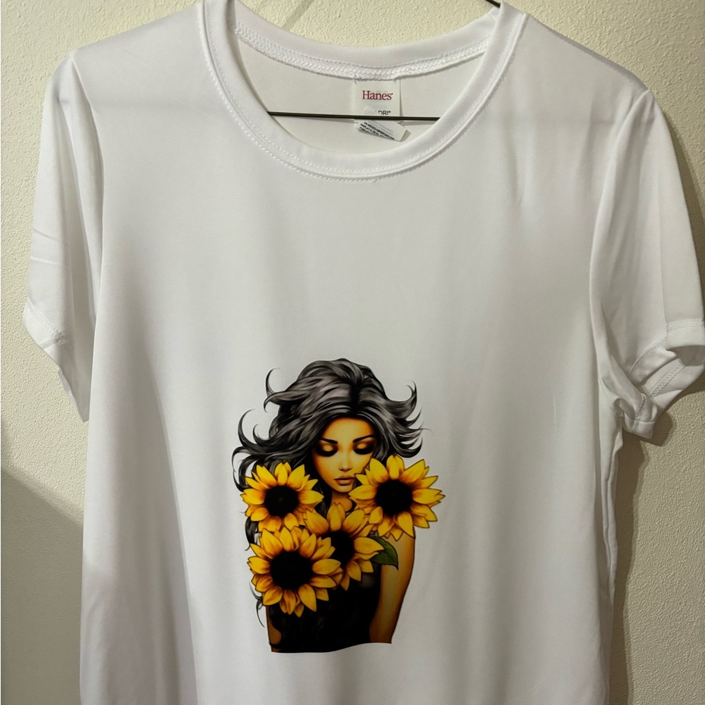 Women’s shirt